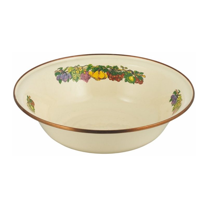 Enamel immaculatam ferro circum ripa lava lacus